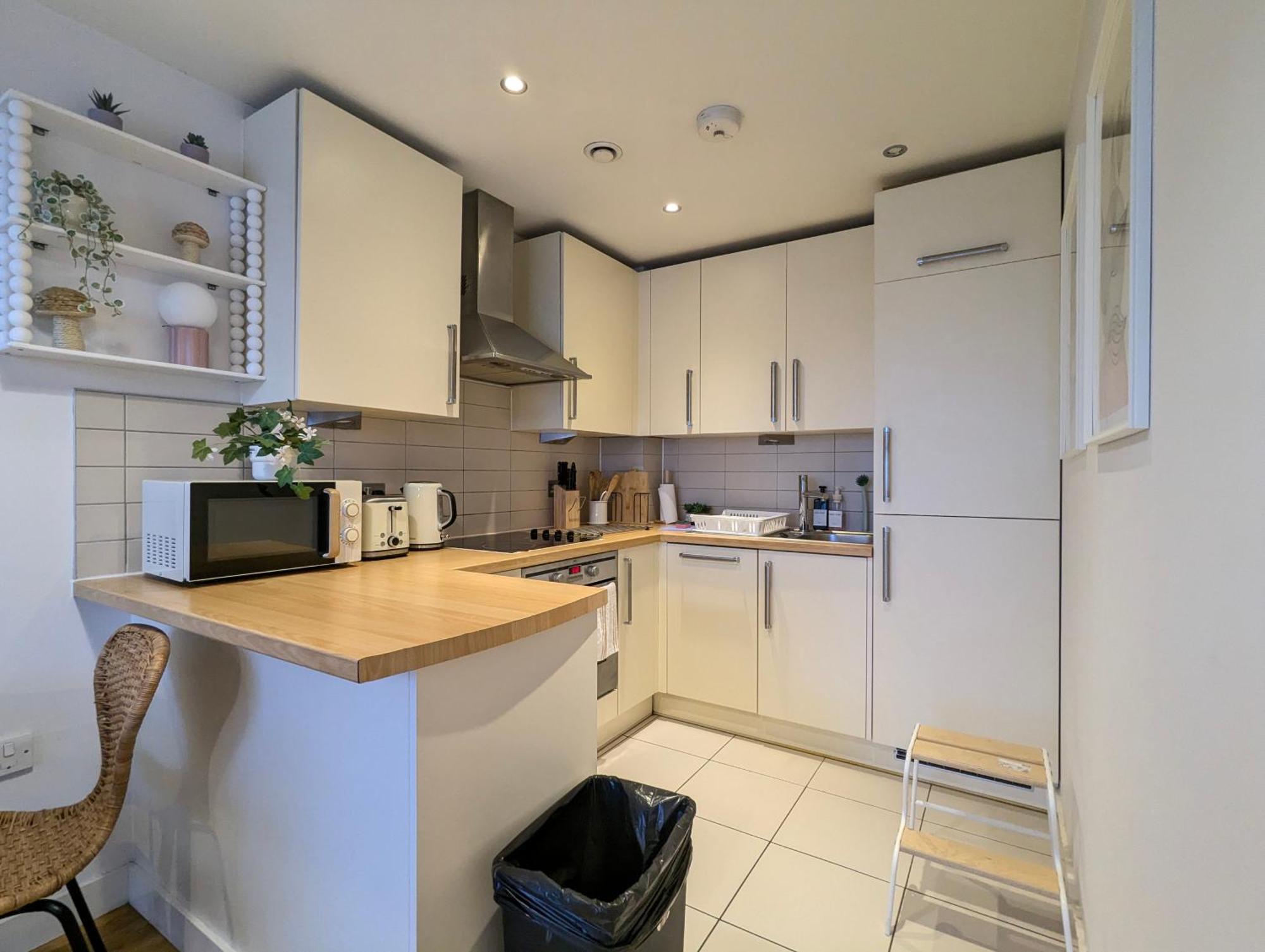 City Centre Morden 1-Bedroom Apt Near Dock リヴァプール エクステリア 写真