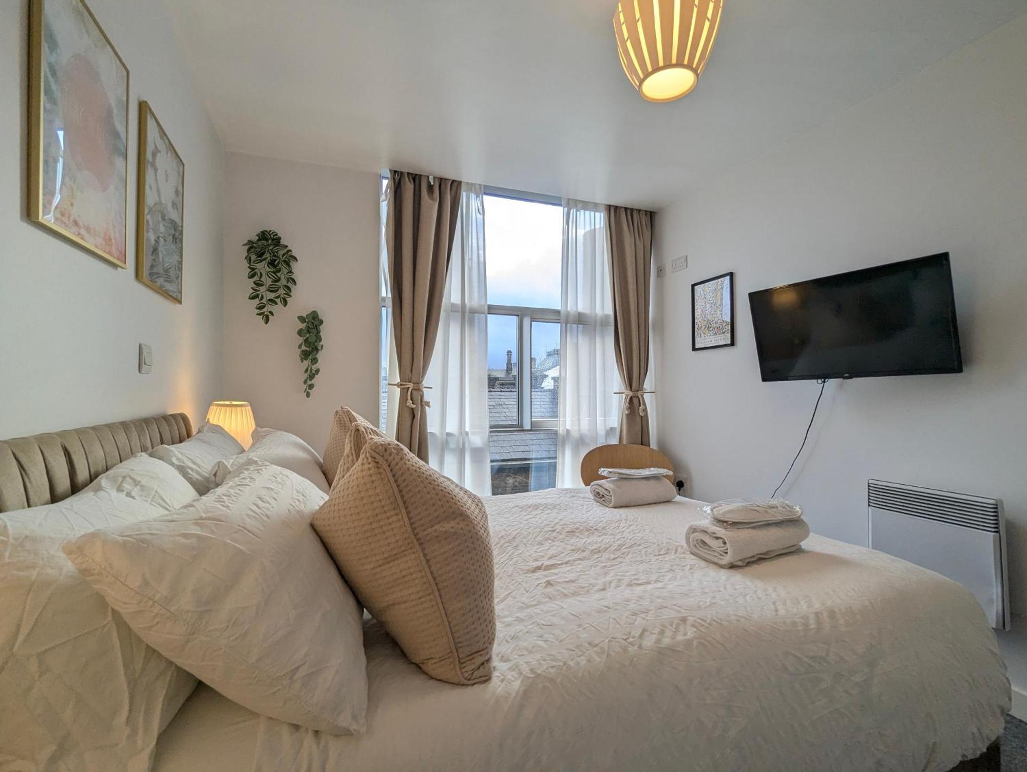 City Centre Morden 1-Bedroom Apt Near Dock リヴァプール エクステリア 写真